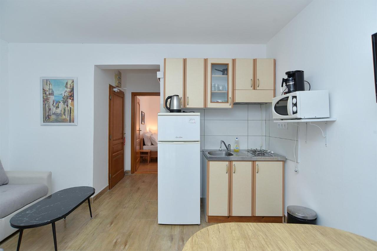 Apartments Orange 709 Fažana Eksteriør bilde