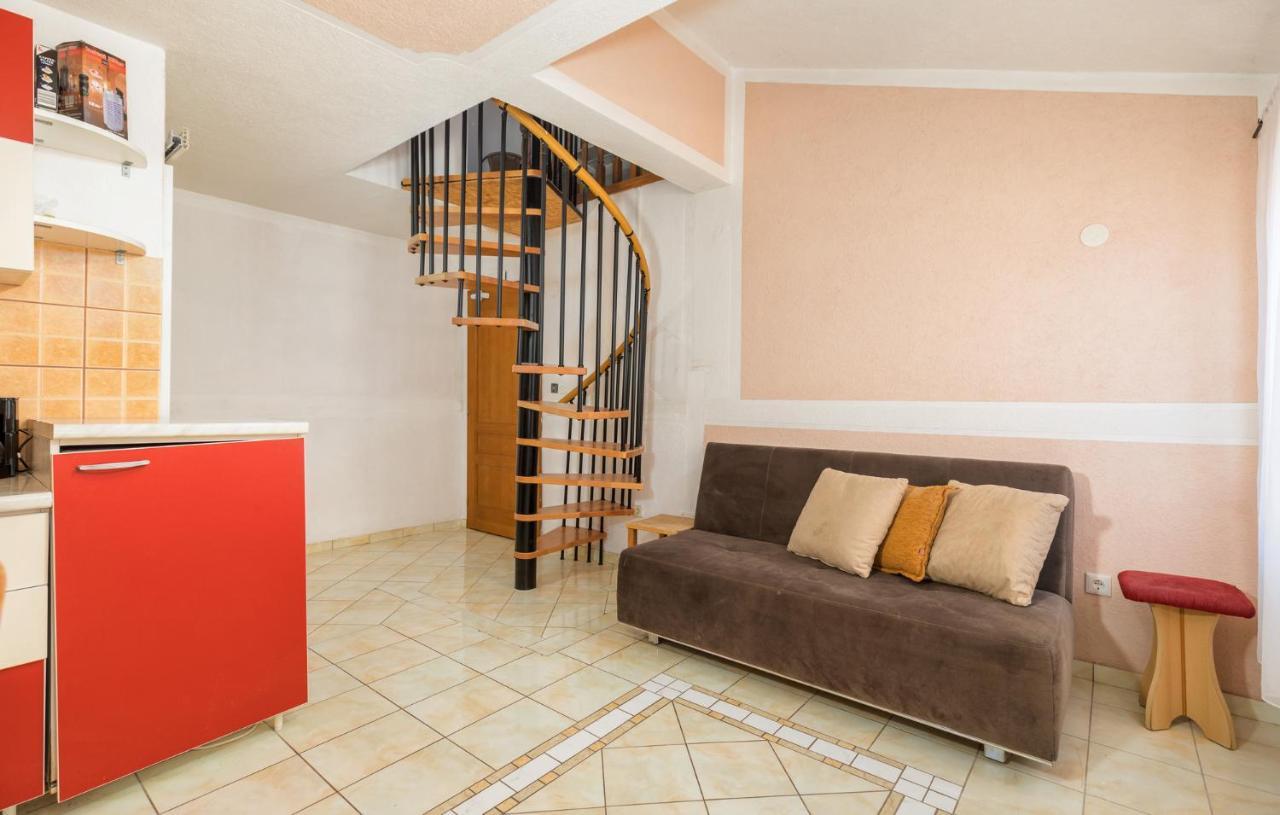 Apartments Orange 709 Fažana Eksteriør bilde